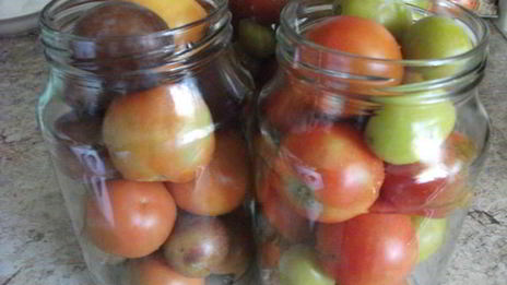 помидоры маринованные со сливой