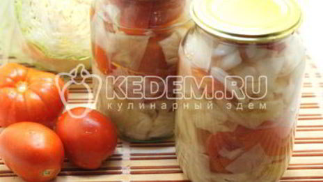 помидоры с капустой и луком