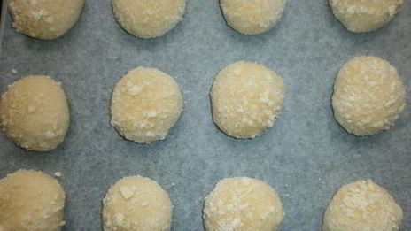 булочки с повидлом и штрейзелем