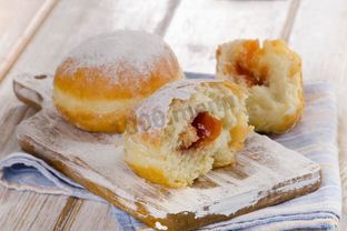 Пончики с повидлом