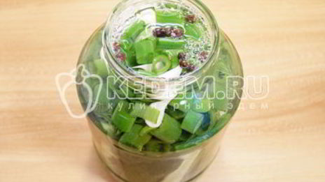 малосольные огурцы хрустящие