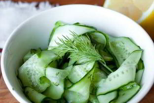 Малосольные огурцы