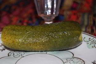 Огурцы малосольные фирменные