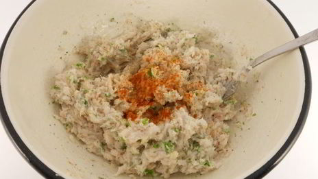 сало, перекрученное с чесноком