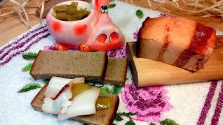 Сало в луковом рассоле