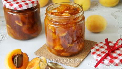 абрикосовое варенье с ядрышками