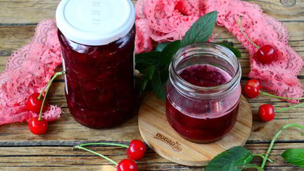 Вишневое варенье