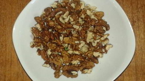 грушевое варенье с грецкими орехами и черносливом