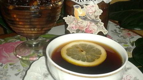 грушевое варенье с грецкими орехами и черносливом