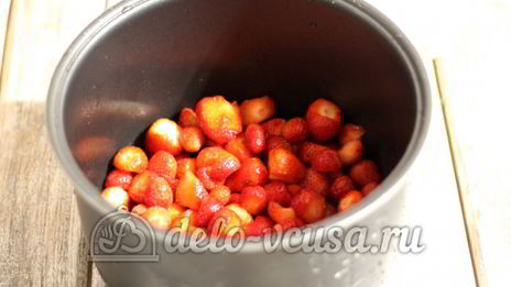 клубничное варенье в мультиварке