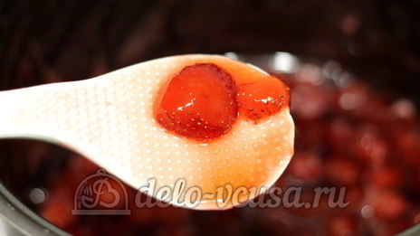 клубничное варенье в мультиварке