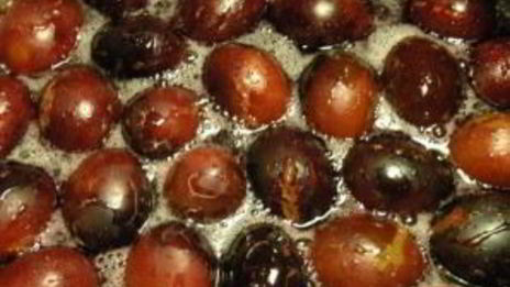 сливовое варенье с косточками