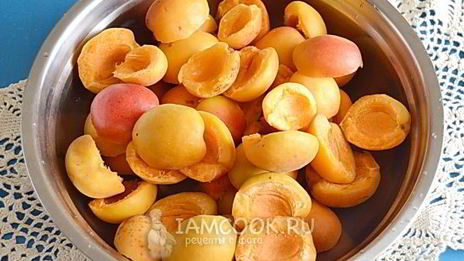 варенье из абрикосов дольками