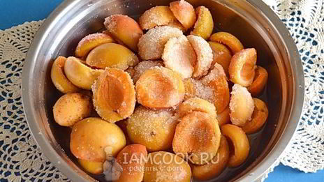 варенье из абрикосов дольками