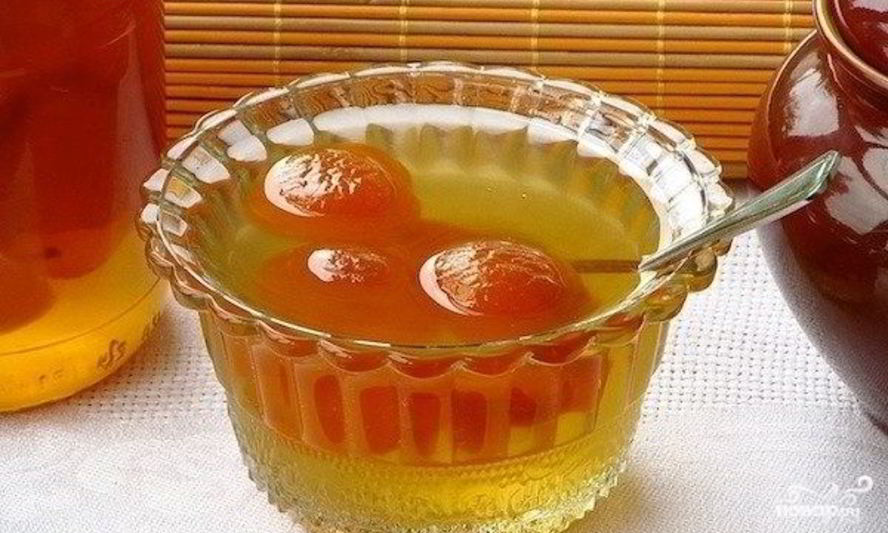 Рецепт варенье из абрикосов с косточками