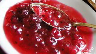 Варенье из яблок и черной смородины