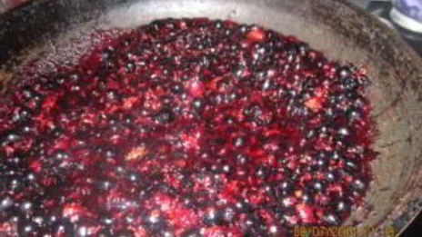 варенье на сковороде