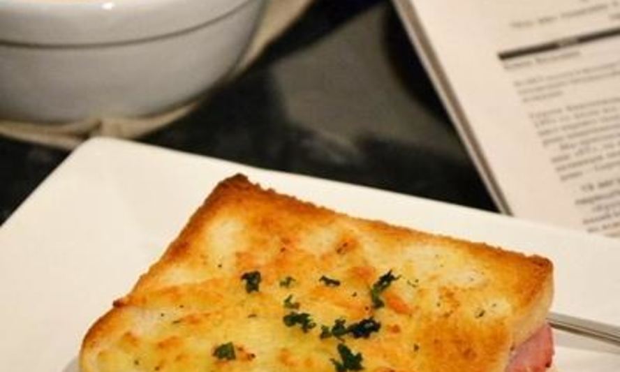 Рецепт бгорячие бутерброды с ветчиной крок-месье