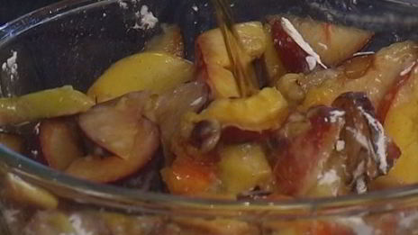 брускетта с фруктами