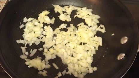 брускетта с грибами и козьим сыром