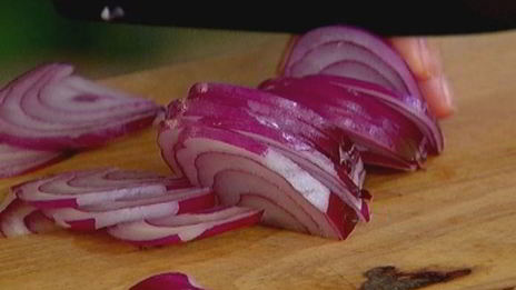 брускетта с красной фасолью и сладким перцем