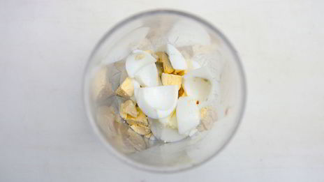 брускетта с печенью трески