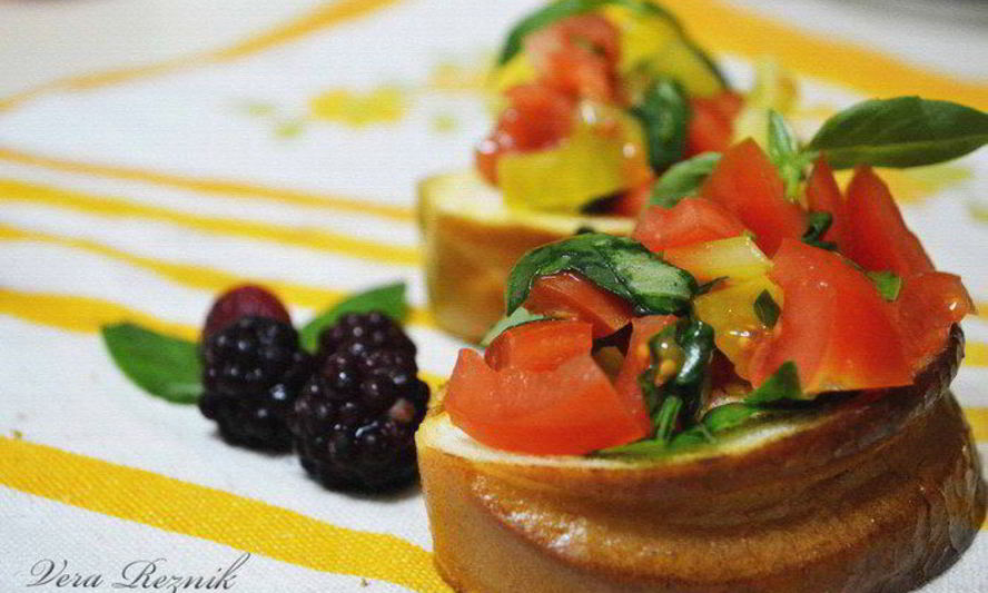 Рецепт брускетта с томатами