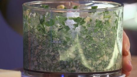 брускетта с вялеными томатами