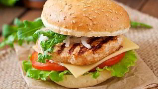 Бургер с сыром и курицей