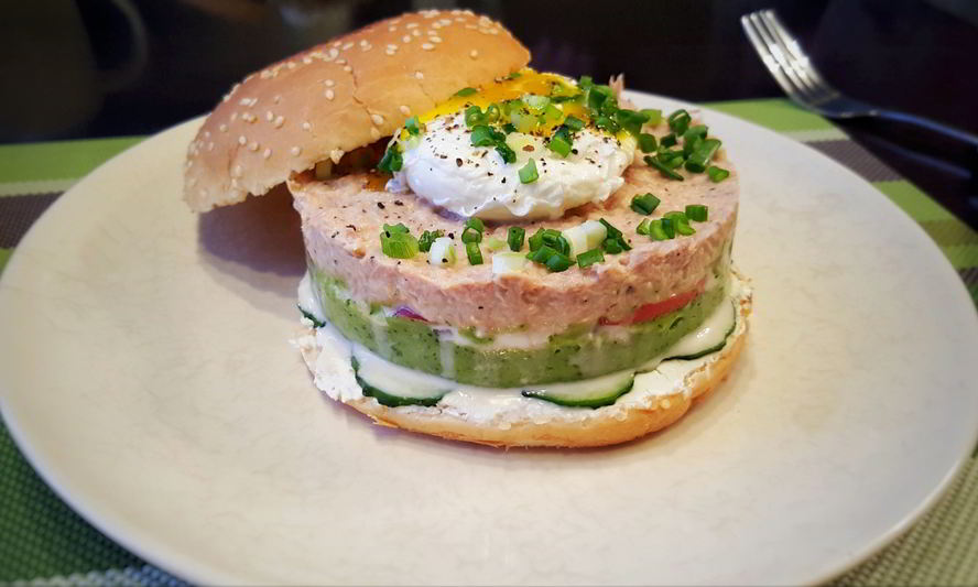 Рецепт бургер с тунцом и гуакамоле