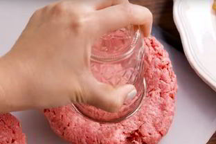 Бургер с яйцом