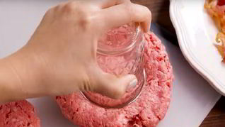 Бургер с яйцом