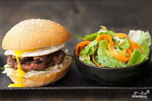 Бургеры барбекю со свининой