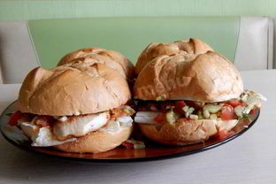 Гамбургер с куриным филе