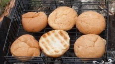 гамбургеры на мангале