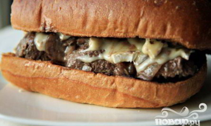 Рецепт гамбургеры с фрикадельками и сыром бри