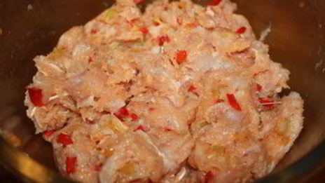 куриные бургеры с овощами