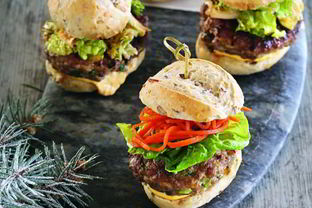 Мини-бургеры из свинины в азиатском стиле