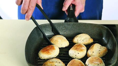 мини-бургеры из свинины в азиатском стиле