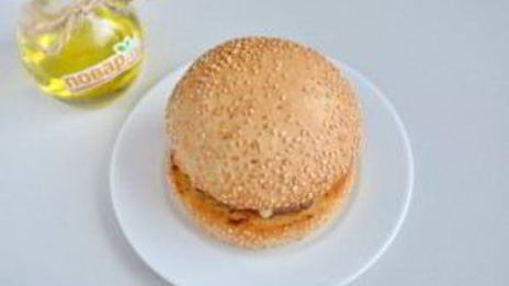 очень вкусный бургер