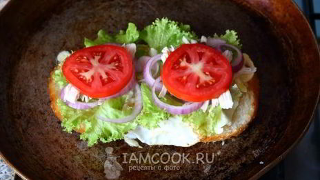 омлет-бургер