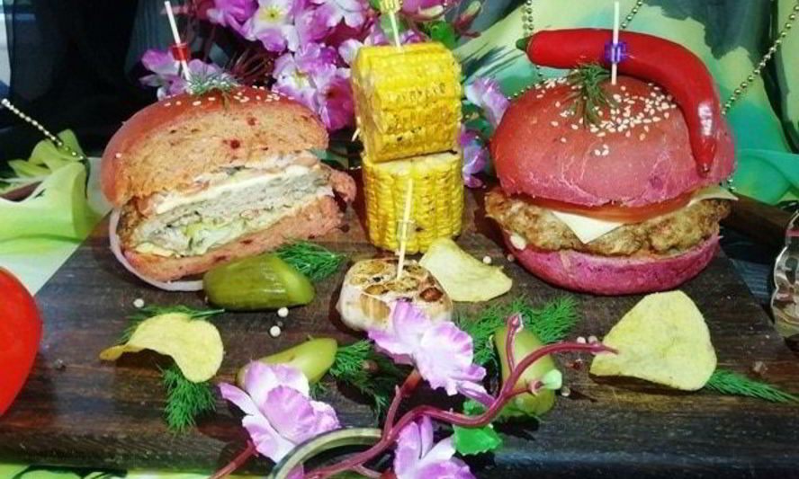 Рецепт розовый бургер с нежнейшей котлетой