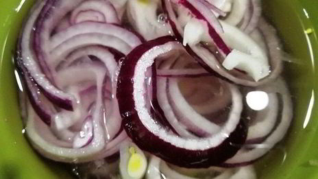 розовый бургер с нежнейшей котлетой