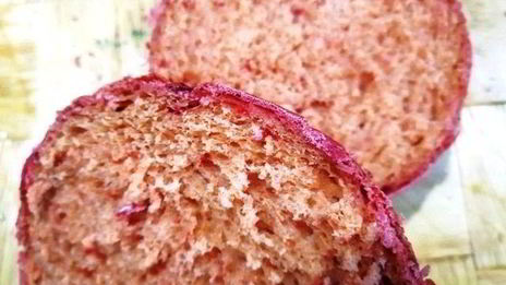 розовый бургер с нежнейшей котлетой