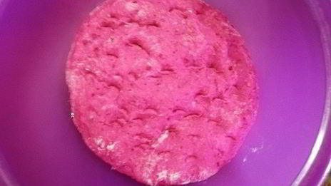 розовый бургер с нежнейшей котлетой