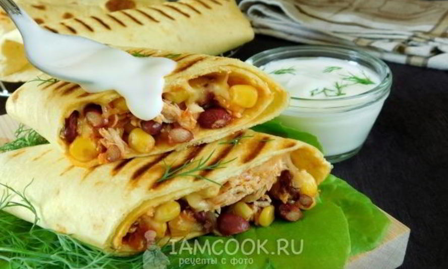 Рецепт буррито с курицей и фасолью
