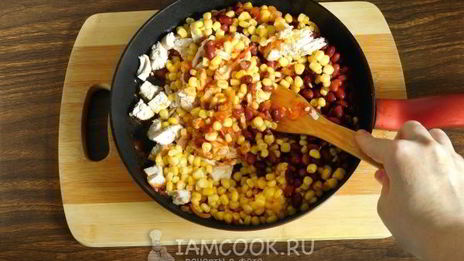 буррито с курицей и фасолью