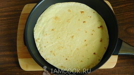 буррито с курицей и фасолью