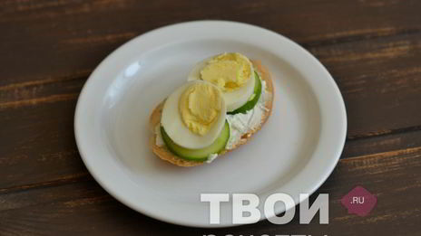 бутерброд с яйцом