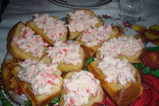 Бутерброды к крабовыми палочками